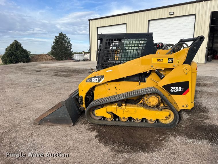 image for item FB7361 2011 Caterpillar 259B3 tracked skid steer loader