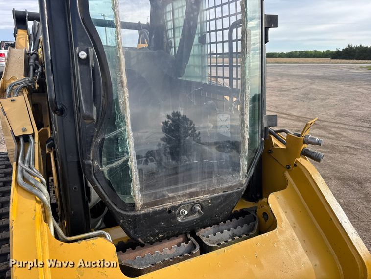 image for item FB7361 2011 Caterpillar 259B3 tracked skid steer loader