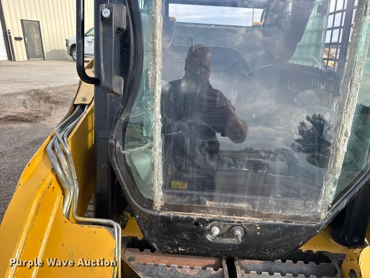 image for item FB7361 2011 Caterpillar 259B3 tracked skid steer loader