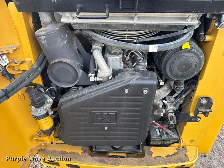 image for item FB7361 2011 Caterpillar 259B3 tracked skid steer loader