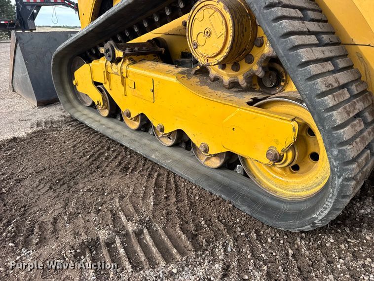 image for item FB7361 2011 Caterpillar 259B3 tracked skid steer loader