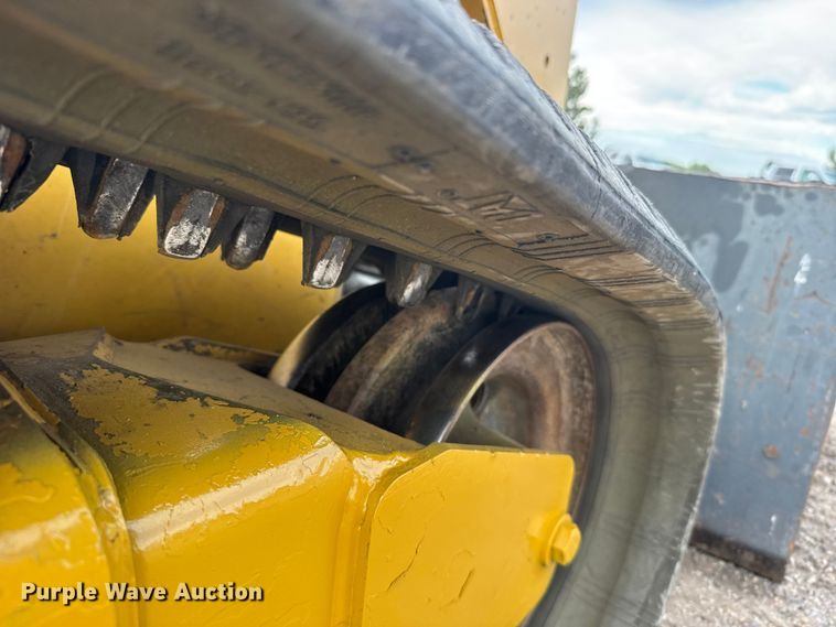 image for item FB7361 2011 Caterpillar 259B3 tracked skid steer loader