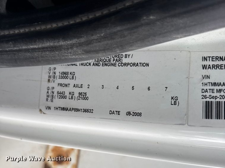 image for item FB7366 2009 International 4300 forestry bucket truck
