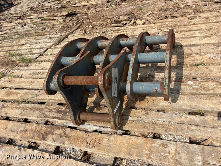 image for item FB8135 2023 Solesbee's C0227910 Excavator rake