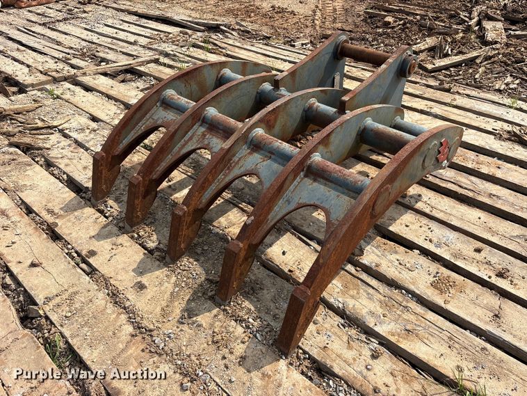 image for item FB8135 2023 Solesbee's C0227910 Excavator rake