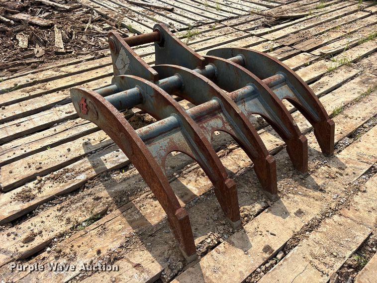 image for item FB8135 2023 Solesbee's C0227910 Excavator rake
