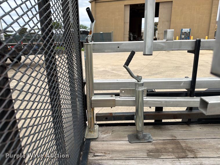 image for item FB8141 Wahoo Innovations PoleDancer light pole setting trailer