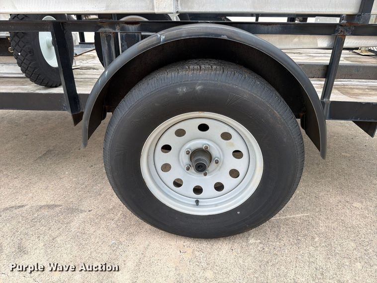 image for item FB8141 Wahoo Innovations PoleDancer light pole setting trailer