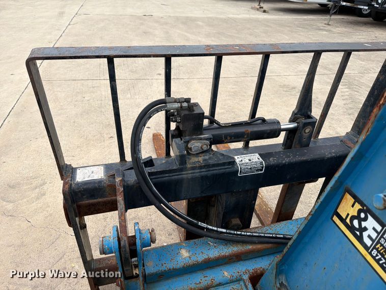 image for item FB8142 2005 Terex TX 55-19 telehandler