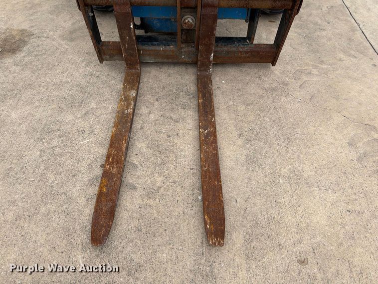 image for item FB8142 2005 Terex TX 55-19 telehandler