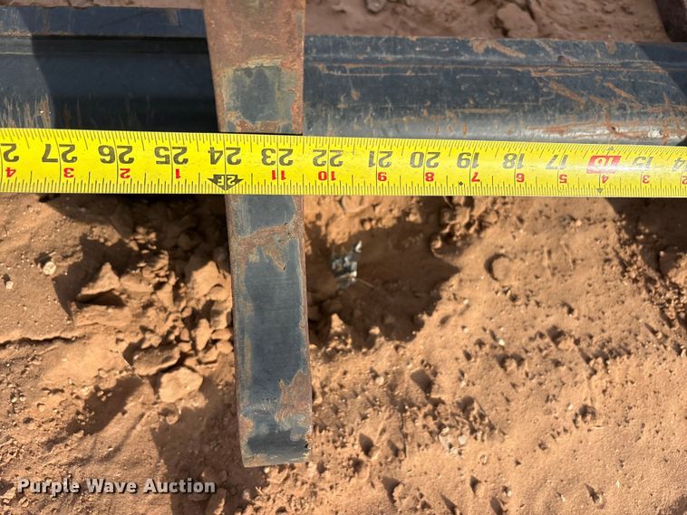 image for item FC2249 Caterpillar 6W-8832 forks