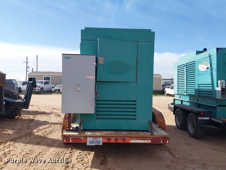 image for item FC2252 Cummins Onan 400DFEB generator