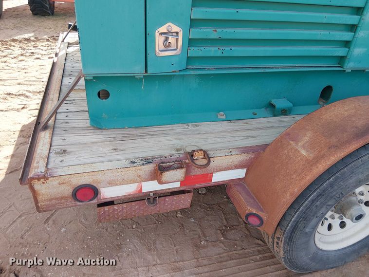image for item FC2252 Cummins Onan 400DFEB generator