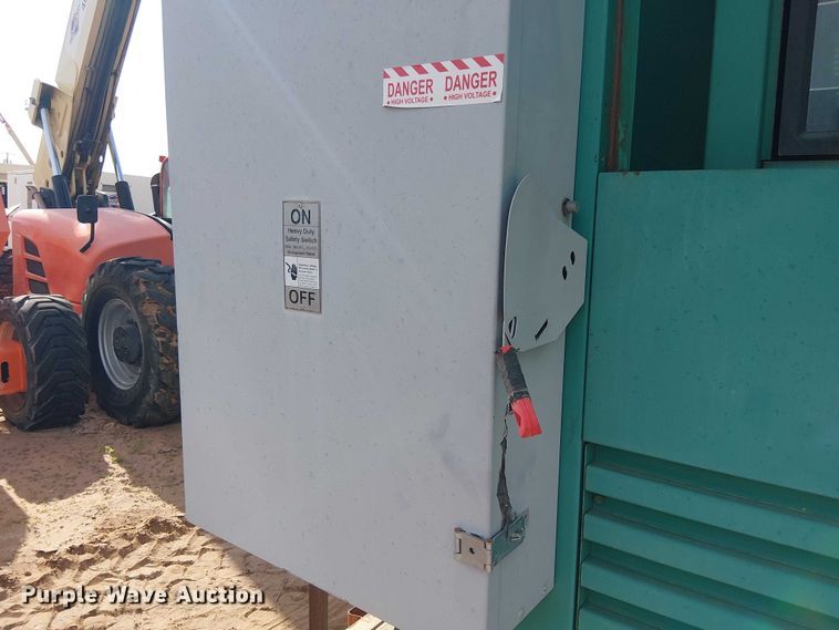 image for item FC2252 Cummins Onan 400DFEB generator