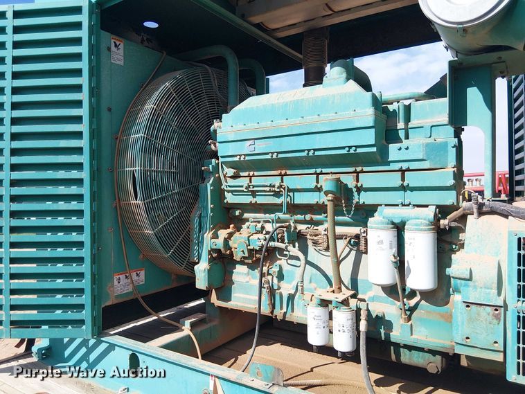 image for item FC2252 Cummins Onan 400DFEB generator