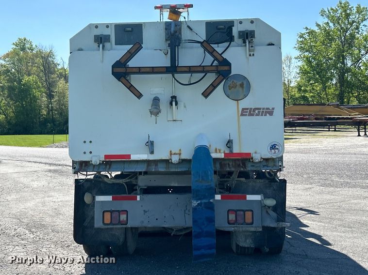 image for item FC2519 2006 Sterling Truck SC8000 street sweeper truck