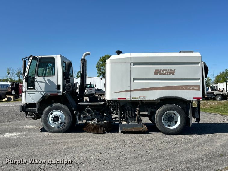 image for item FC2519 2006 Sterling Truck SC8000 street sweeper truck