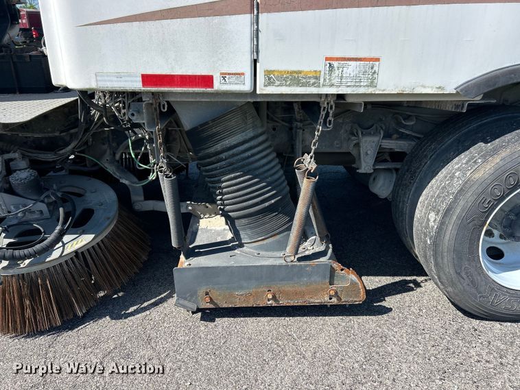 image for item FC2519 2006 Sterling Truck SC8000 street sweeper truck