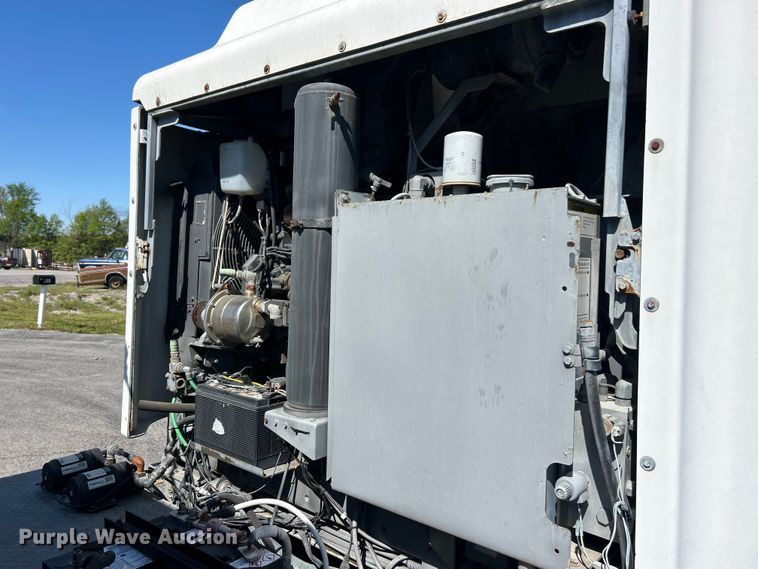 image for item FC2519 2006 Sterling Truck SC8000 street sweeper truck