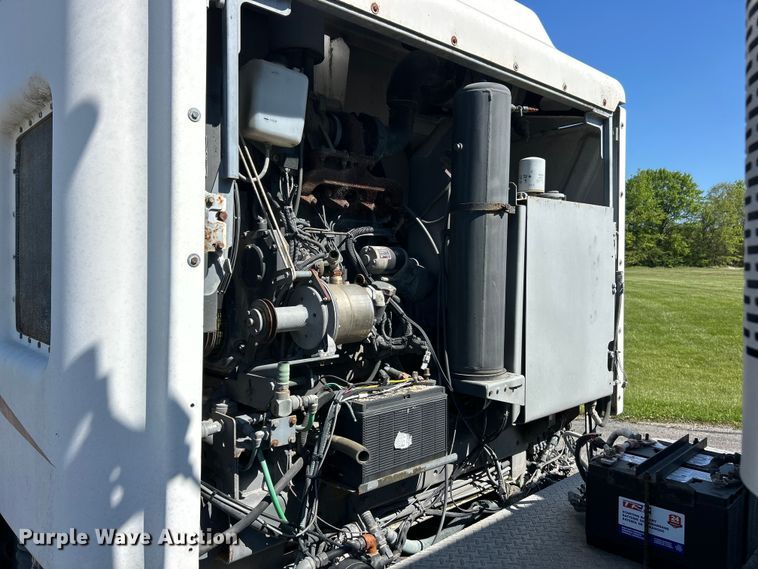 image for item FC2519 2006 Sterling Truck SC8000 street sweeper truck