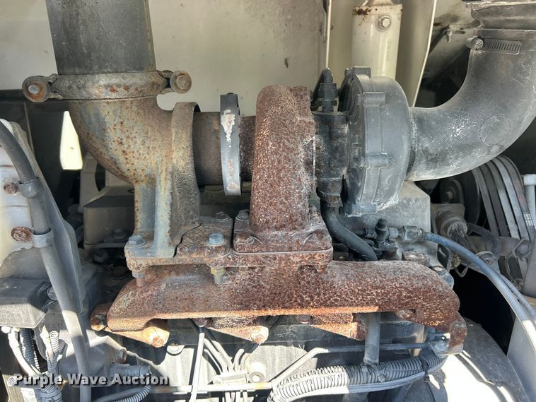 image for item FC2519 2006 Sterling Truck SC8000 street sweeper truck