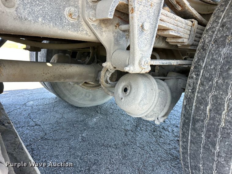 image for item FC2519 2006 Sterling Truck SC8000 street sweeper truck