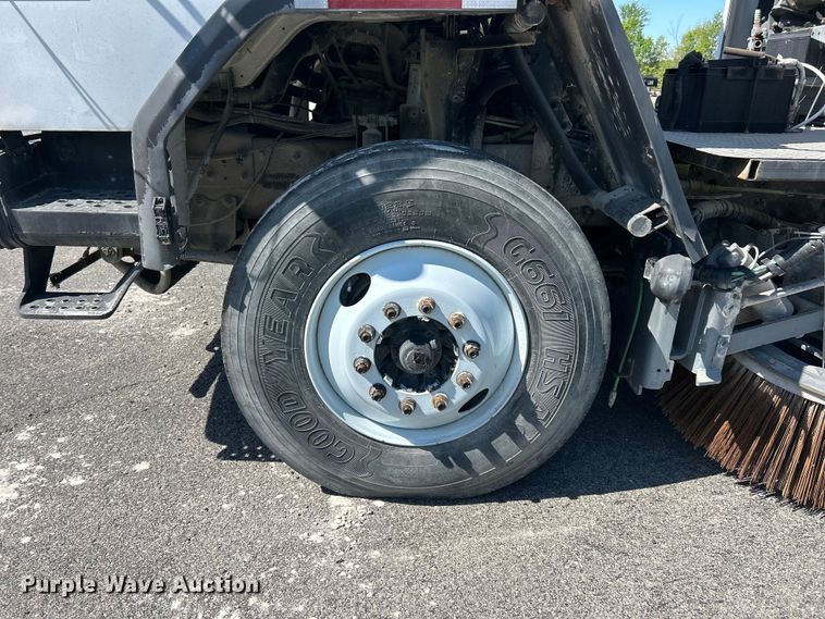 image for item FC2519 2006 Sterling Truck SC8000 street sweeper truck