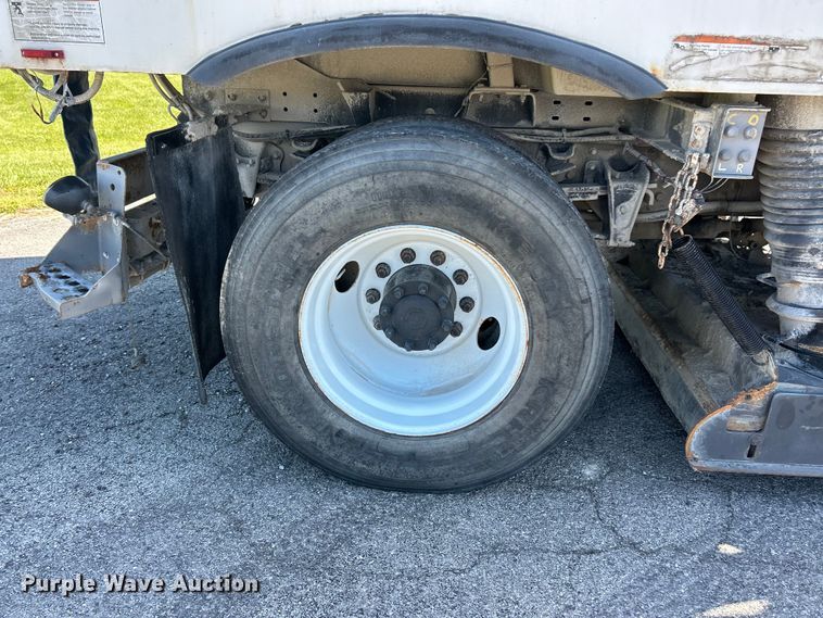 image for item FC2519 2006 Sterling Truck SC8000 street sweeper truck