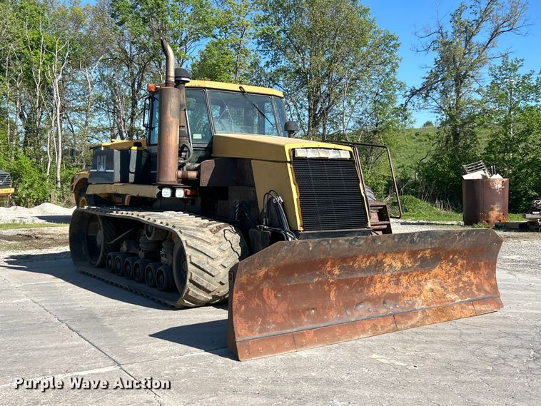 image for item FC2520 1995 Caterpillar Challenger DV87 tractor