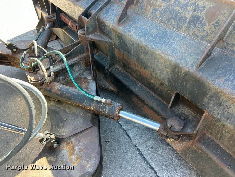 image for item FC2520 1995 Caterpillar Challenger DV87 tractor