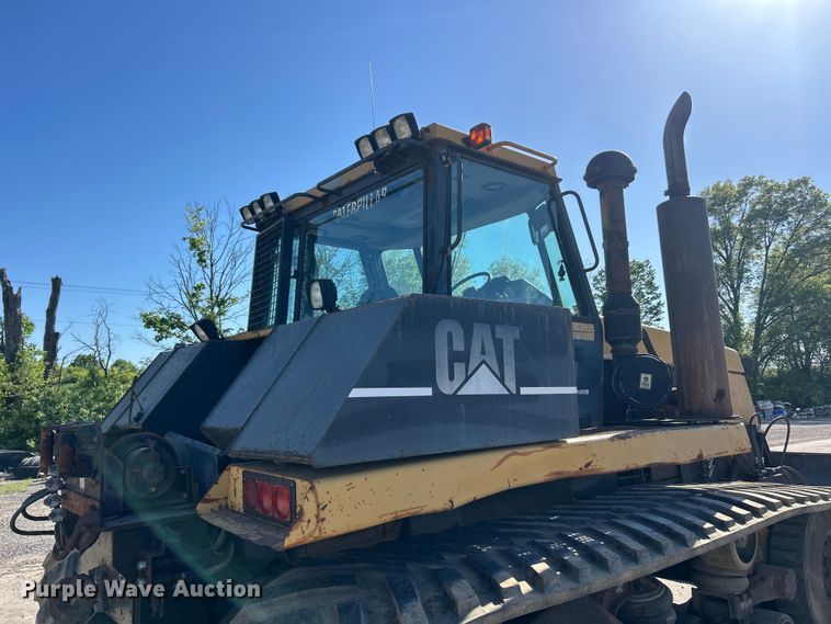 image for item FC2520 1995 Caterpillar Challenger DV87 tractor