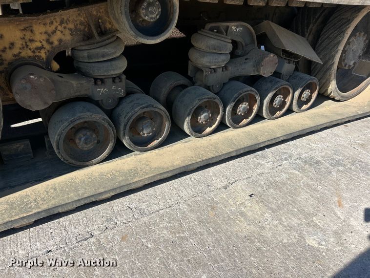 image for item FC2520 1995 Caterpillar Challenger DV87 tractor