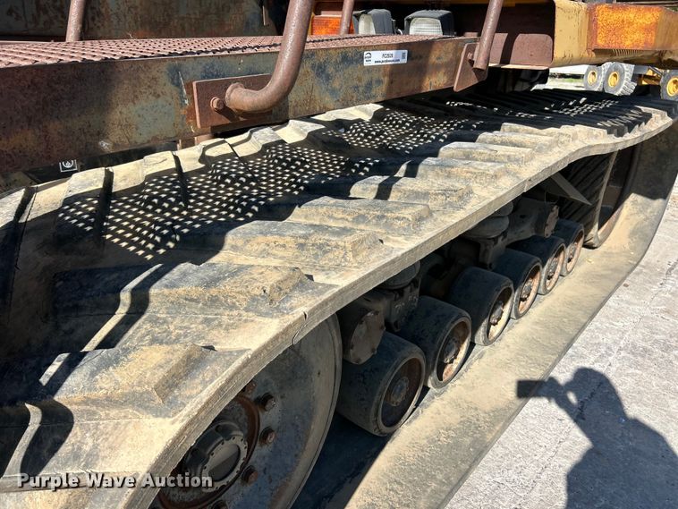 image for item FC2520 1995 Caterpillar Challenger DV87 tractor
