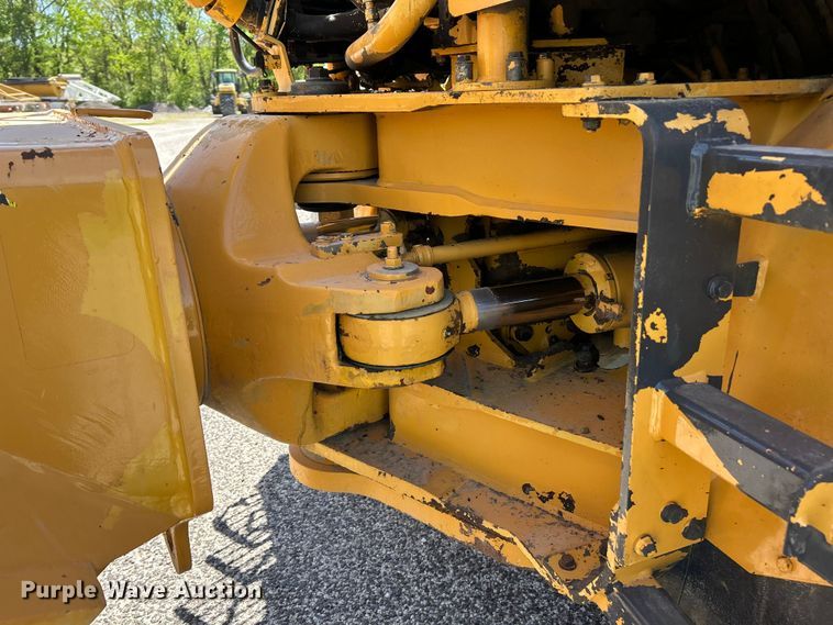 image for item FC2524 2005 Volvo A40D articulated haul truck