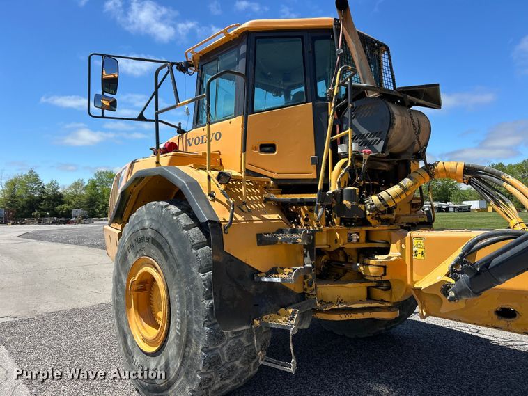 image for item FC2524 2005 Volvo A40D articulated haul truck