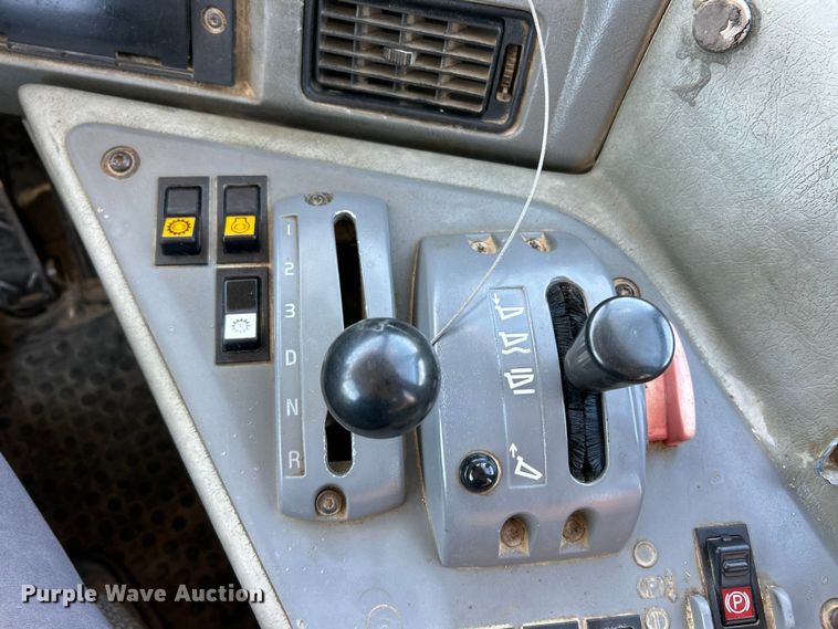 image for item FC2524 2005 Volvo A40D articulated haul truck