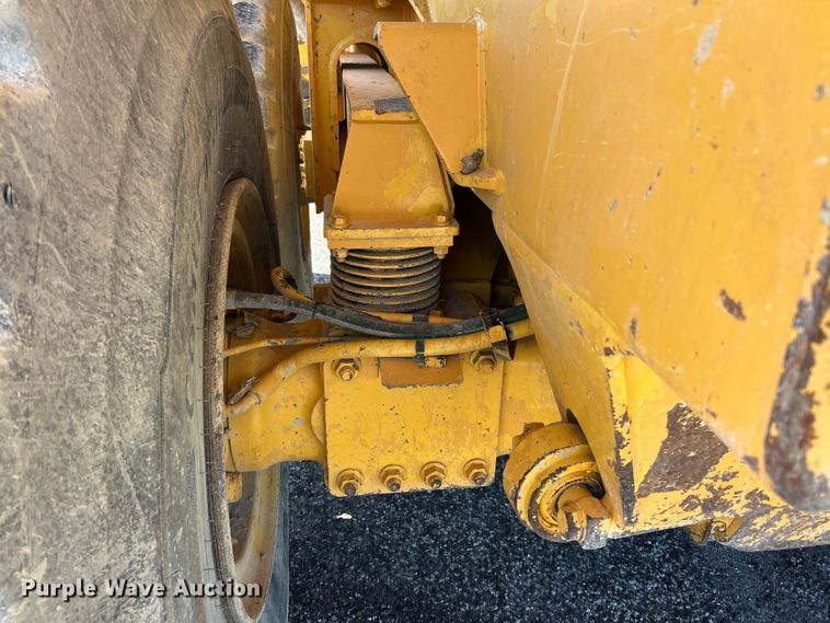 image for item FC2524 2005 Volvo A40D articulated haul truck