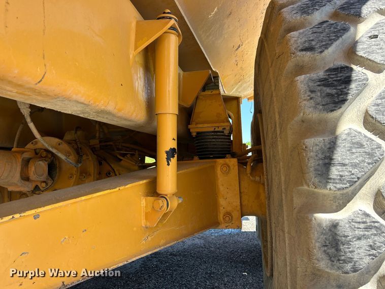 image for item FC2524 2005 Volvo A40D articulated haul truck