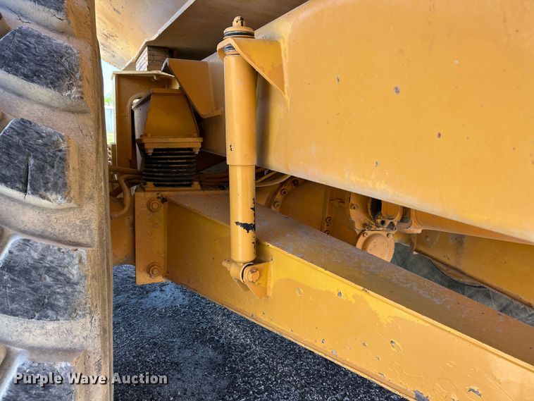 image for item FC2524 2005 Volvo A40D articulated haul truck