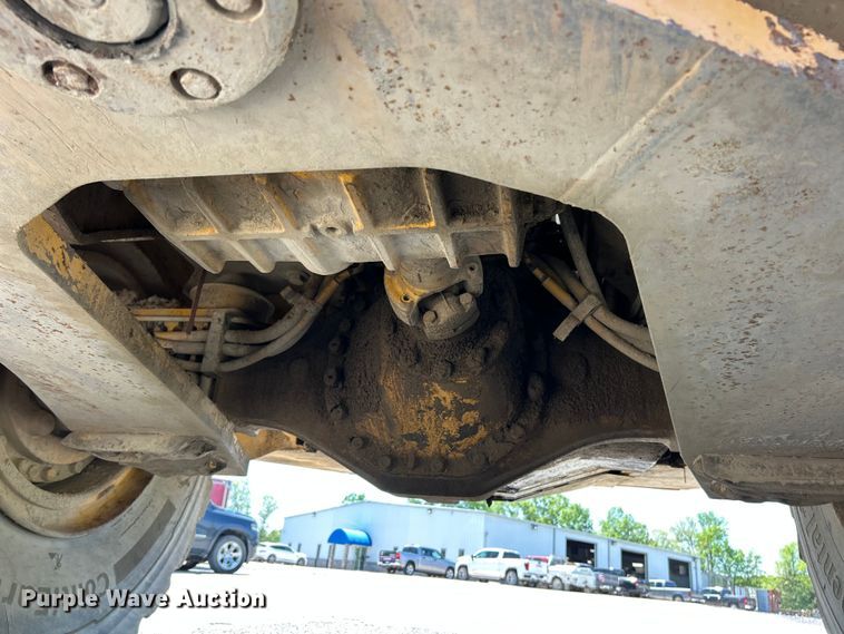 image for item FC2524 2005 Volvo A40D articulated haul truck