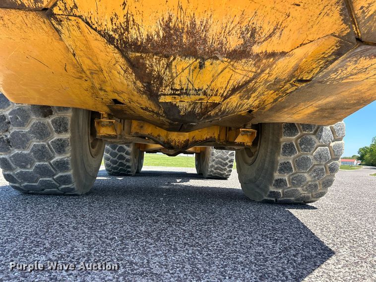image for item FC2524 2005 Volvo A40D articulated haul truck