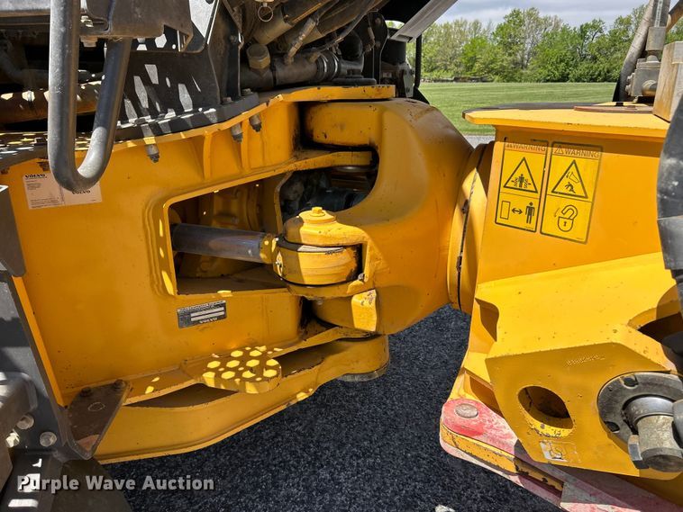 image for item FC2525 2012 Volvo A35F articulated haul truck