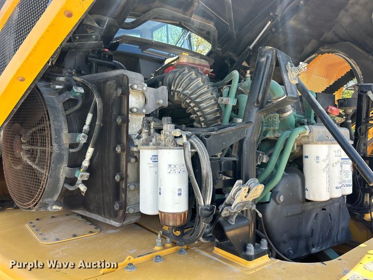 image for item FC2525 2012 Volvo A35F articulated haul truck