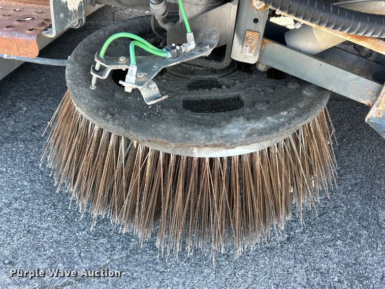image for item FC2526 2005 Freightliner FL70 street sweeper truck