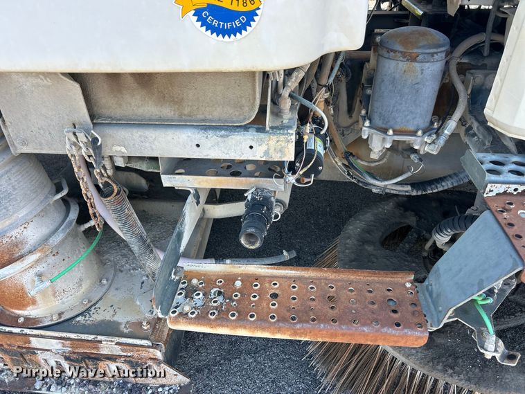 image for item FC2526 2005 Freightliner FL70 street sweeper truck