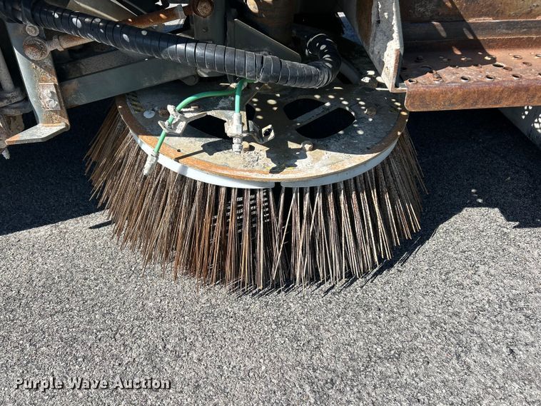image for item FC2526 2005 Freightliner FL70 street sweeper truck