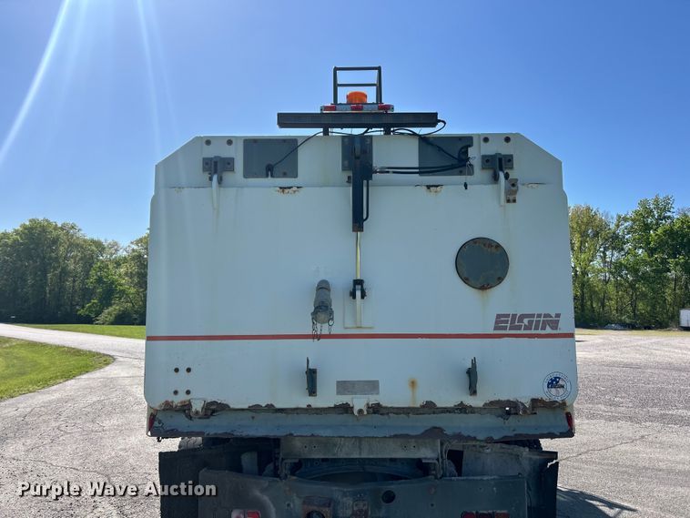 image for item FC2526 2005 Freightliner FL70 street sweeper truck