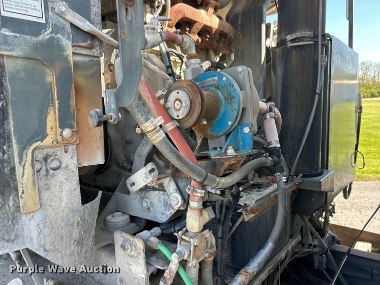 image for item FC2526 2005 Freightliner FL70 street sweeper truck