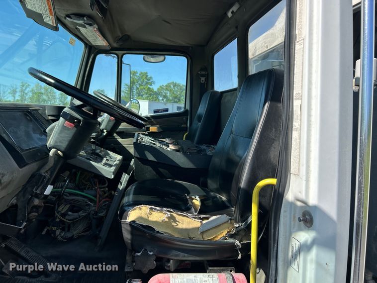 image for item FC2526 2005 Freightliner FL70 street sweeper truck