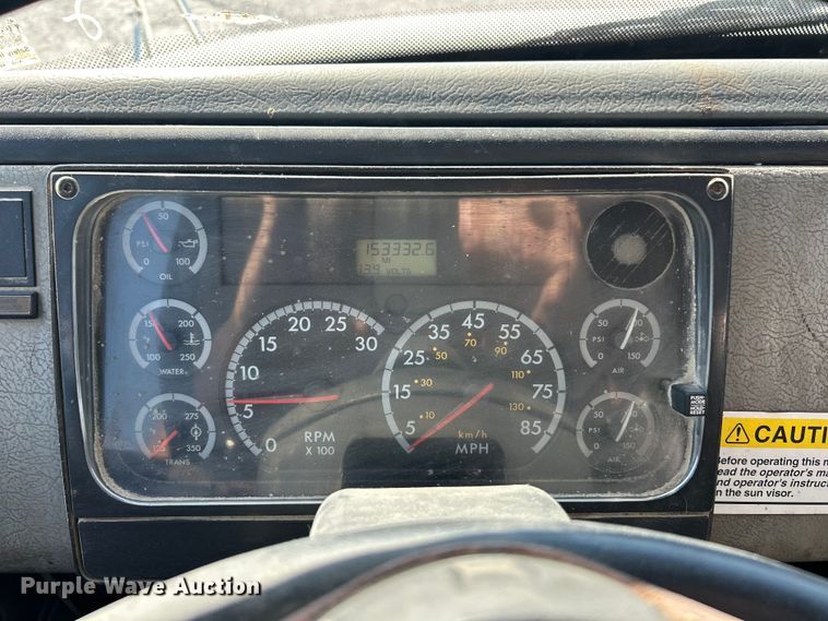 image for item FC2526 2005 Freightliner FL70 street sweeper truck